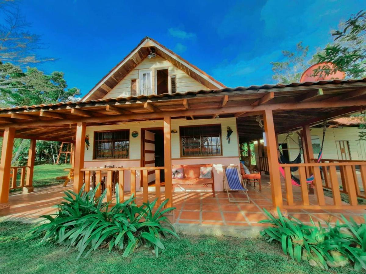 Villa La Flor de Loto Cartago Exterior foto