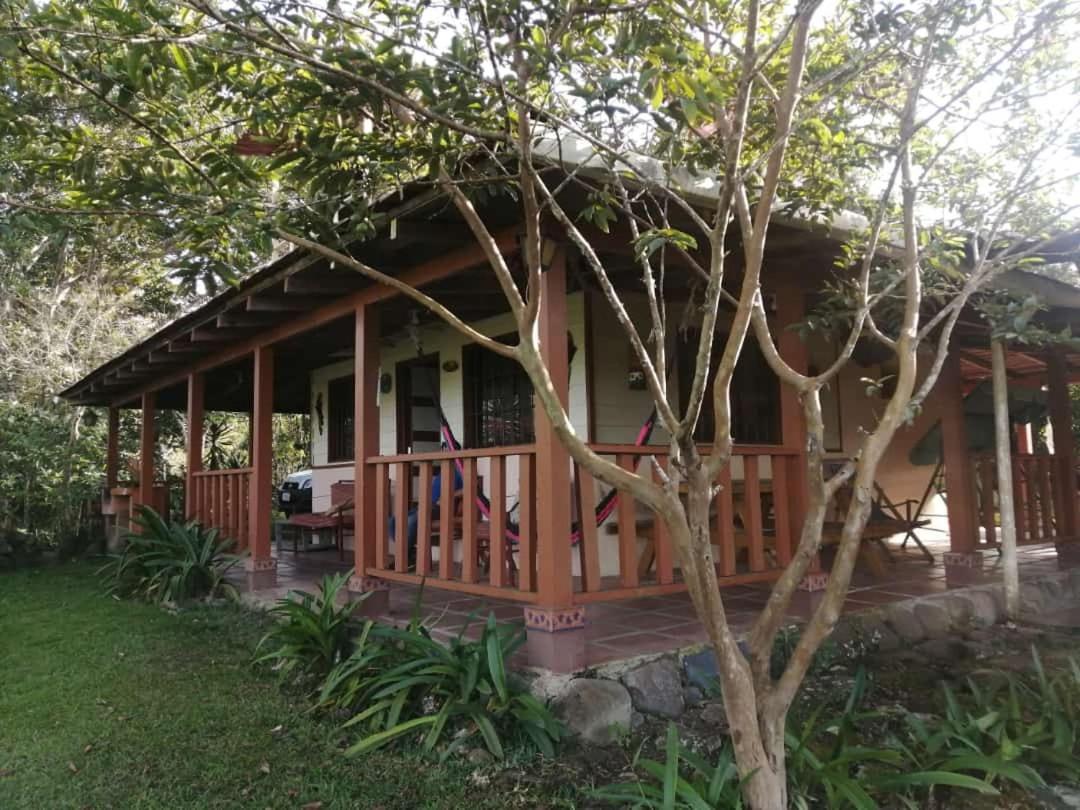 Villa La Flor de Loto Cartago Exterior foto