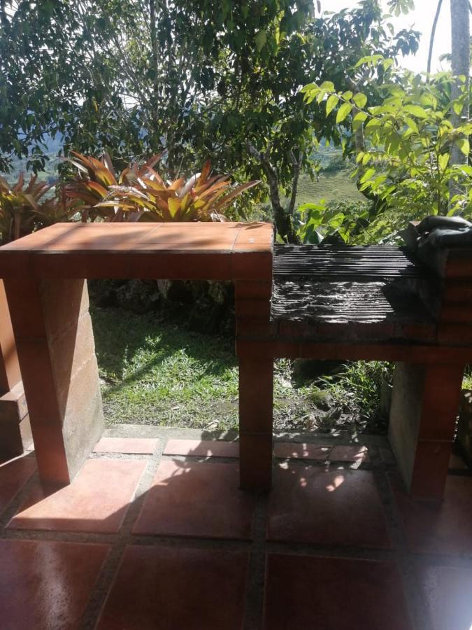 Villa La Flor de Loto Cartago Exterior foto